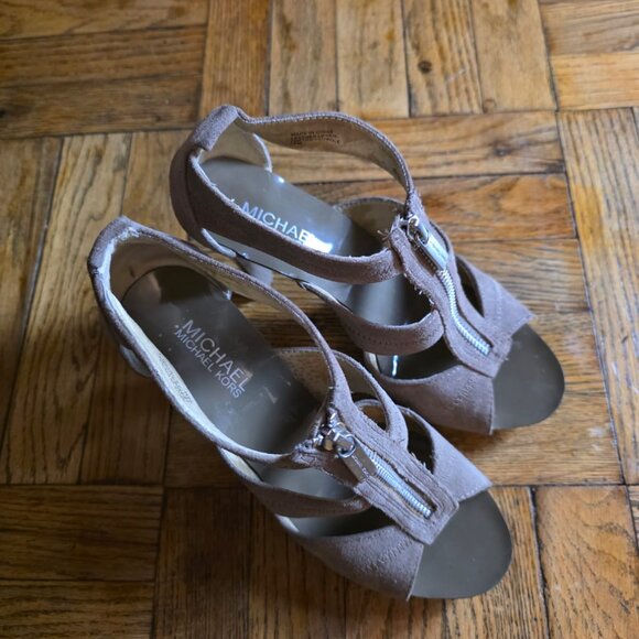 Michael Kors Pumps Women 7 M Berkeley Zip Up Peep Toe Suede High Heels - Picture 3 of 6